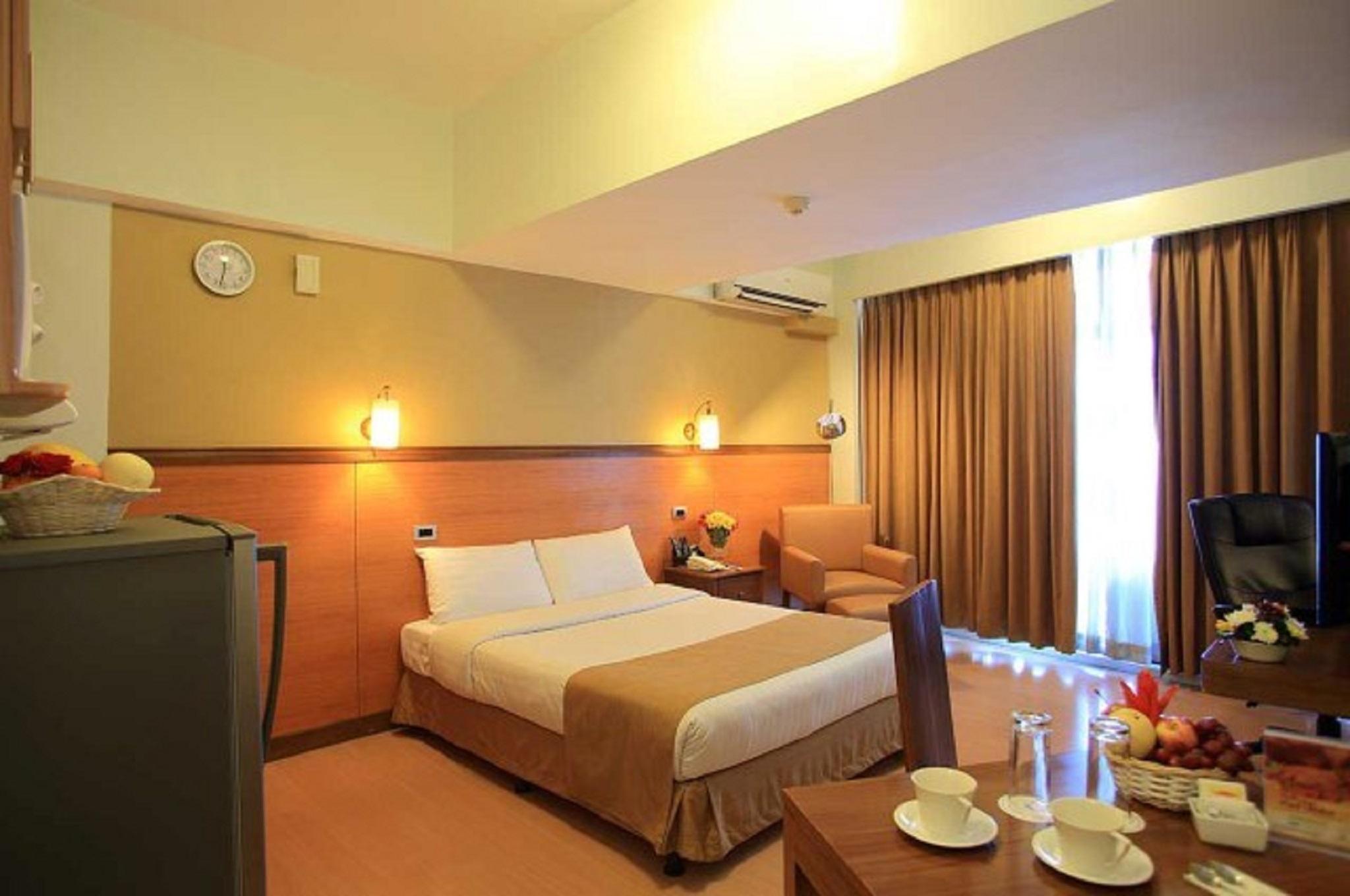 The Malayan Plaza Hotel Pasig City Kültér fotó