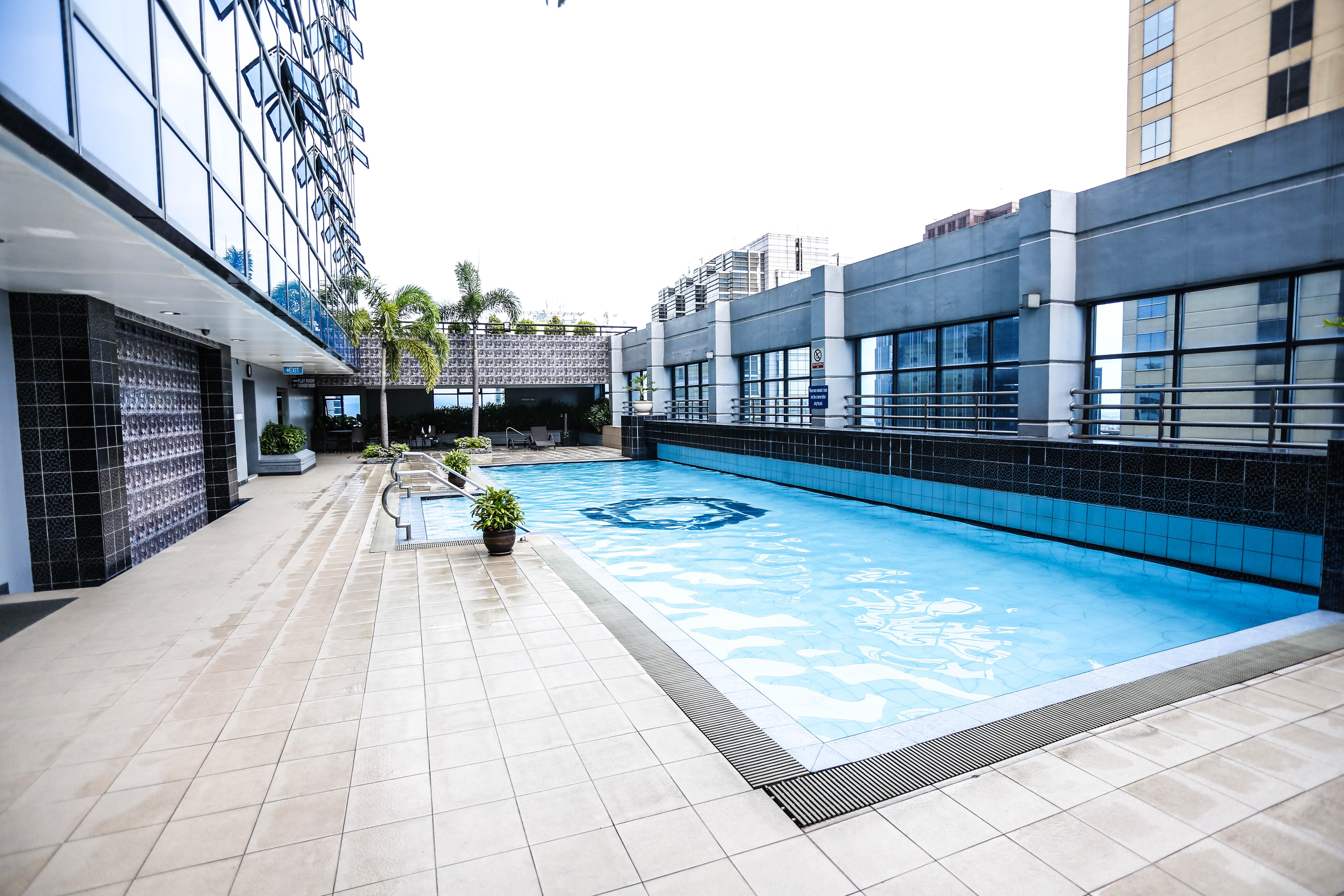 The Malayan Plaza Hotel Pasig City Kültér fotó