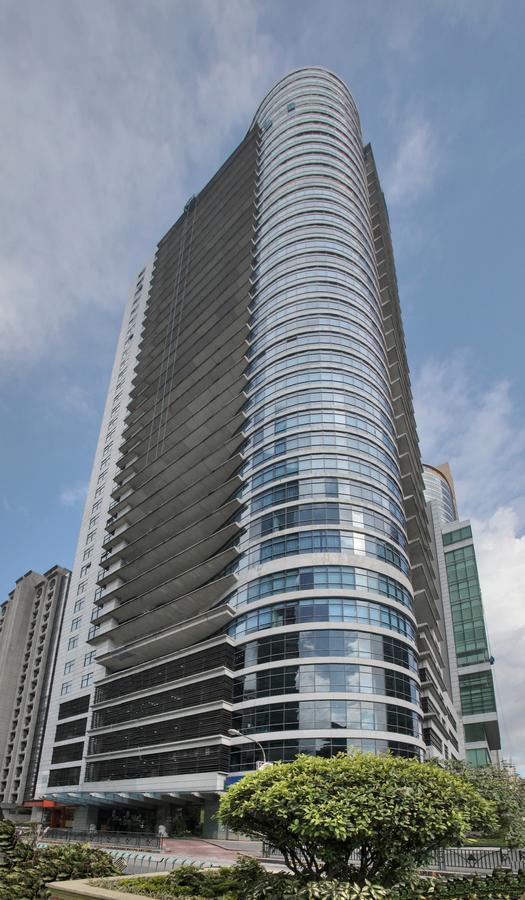 The Malayan Plaza Hotel Pasig City Szoba fotó